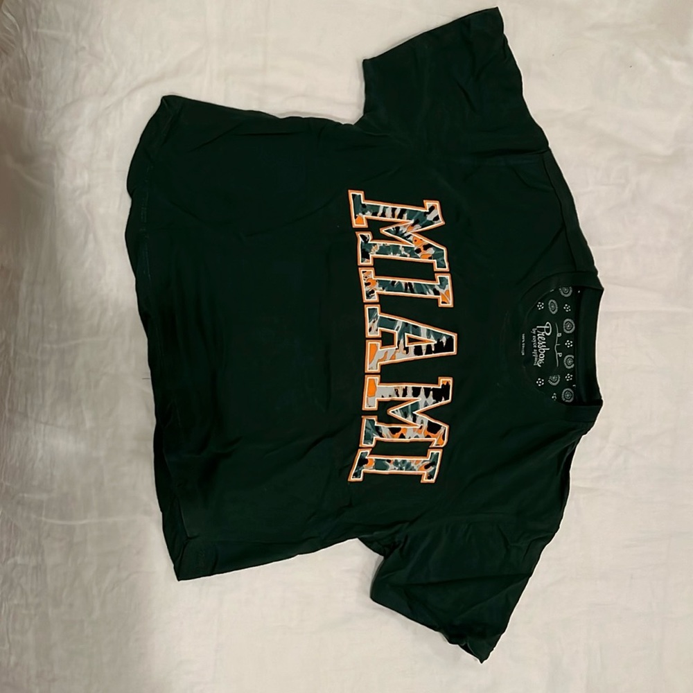 UMIAMI t-shirt.